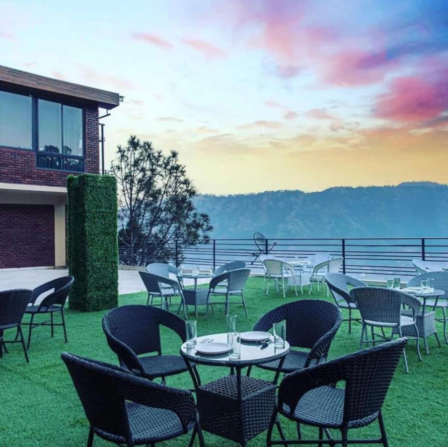 Hills Accomodation Kasauli Exteriér fotografie